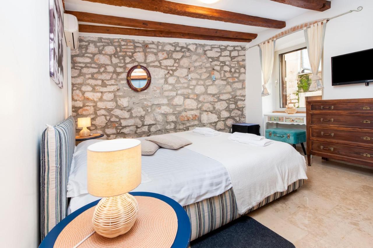 Revera Rooms Rovinj Luaran gambar